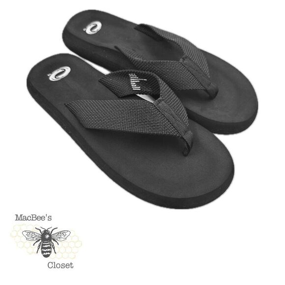 O'Rageous Women's Belted Thong Sandals Academy Sports Thick Strap Black Light - Picture 1 of 12